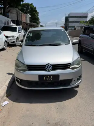 VOLKSWAGEN-FOX-2014