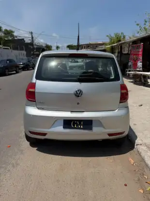 VOLKSWAGEN-FOX-2014