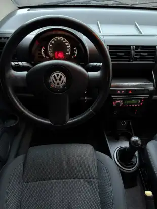 VOLKSWAGEN-FOX-2008