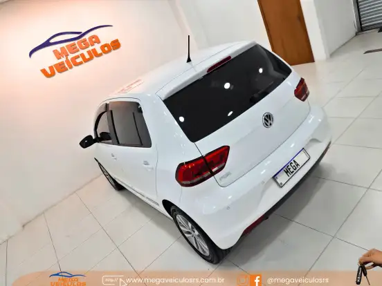 VOLKSWAGEN-FOX-1.6 MSI TOTAL FLEX CONNECT 4P MANUAL VOLKSWAGEN-FOX-2017