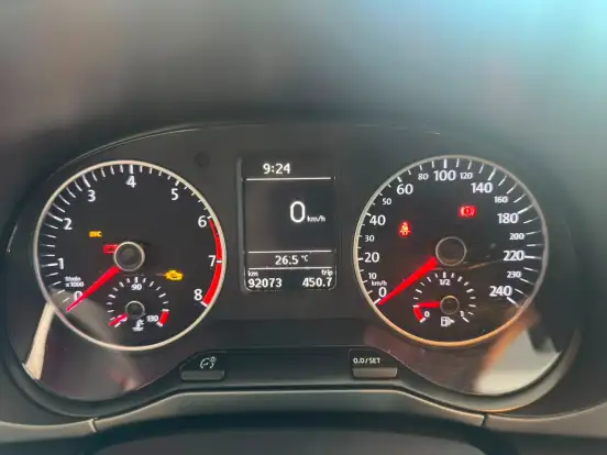 VOLKSWAGEN-FOX-1.6 MSI TOTAL FLEX XTREME 4P MANUAL VOLKSWAGEN-FOX-2019