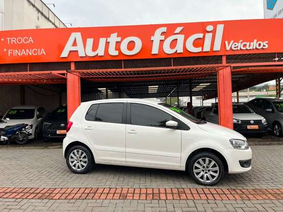 VOLKSWAGEN-FOX-1.0 MI 8V FLEX 4P MANUAL VOLKSWAGEN-FOX-2013