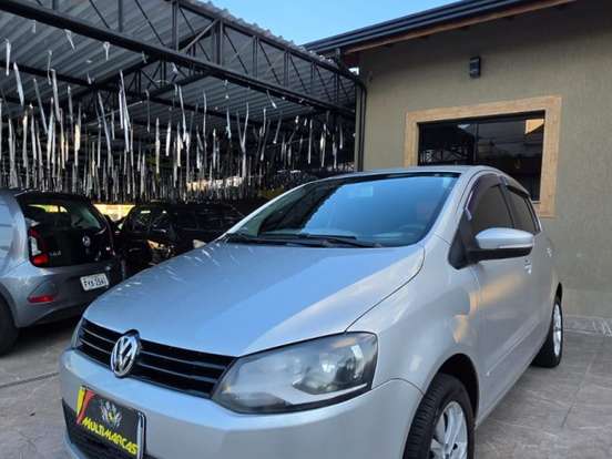 VOLKSWAGEN-FOX-1.0 MI 8V FLEX 4P MANUAL VOLKSWAGEN-FOX-2013