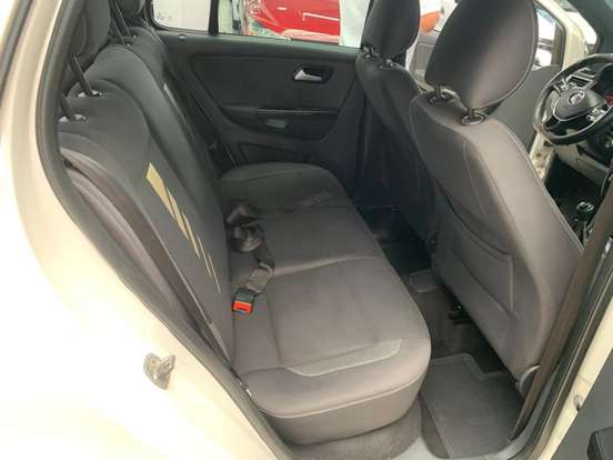 VOLKSWAGEN-FOX-1.6 MSI RUN 8V FLEX 4P MANUAL VOLKSWAGEN-FOX-2016