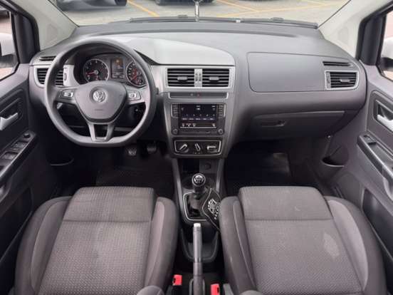 VOLKSWAGEN-FOX-1.6 MSI TOTAL FLEX CONNECT 4P MANUAL VOLKSWAGEN-FOX-2020