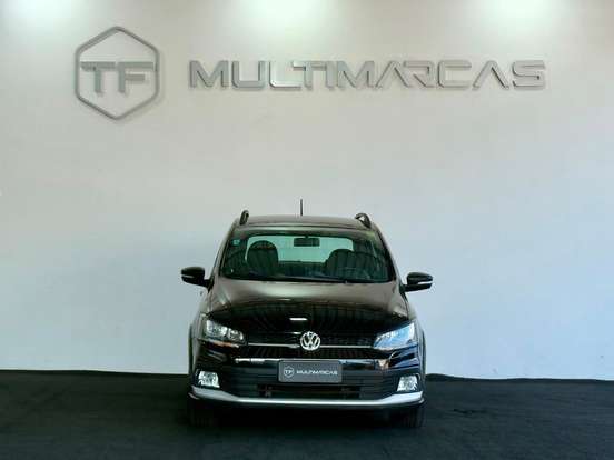 VOLKSWAGEN-FOX-2017