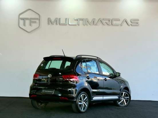VOLKSWAGEN-FOX-1.6 MSI TOTAL FLEX XTREME 4P MANUAL VOLKSWAGEN-FOX-2017