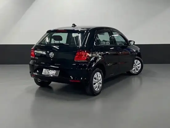 VOLKSWAGEN-GOL-1.0 12V MPI TOTALFLEX TRENDLINE 4P MANUAL VOLKSWAGEN-GOL-2017