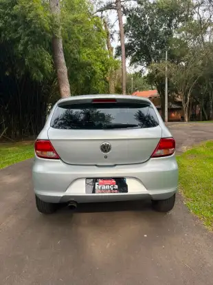 VOLKSWAGEN-GOL-2009