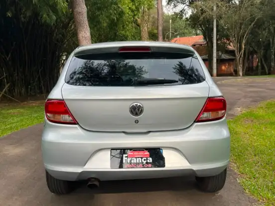 VOLKSWAGEN-GOL-1.0 MI 8V FLEX 4P MANUAL G.IV VOLKSWAGEN-GOL-2009