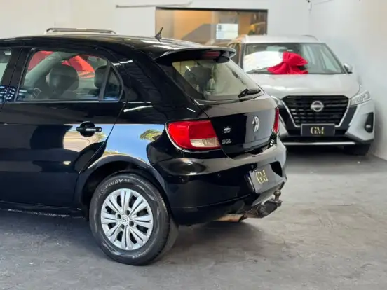 VOLKSWAGEN-GOL-2009