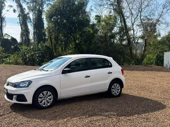 VOLKSWAGEN-GOL-1.0 12V MPI TOTALFLEX TRENDLINE 4P MANUAL VOLKSWAGEN-GOL-2016
