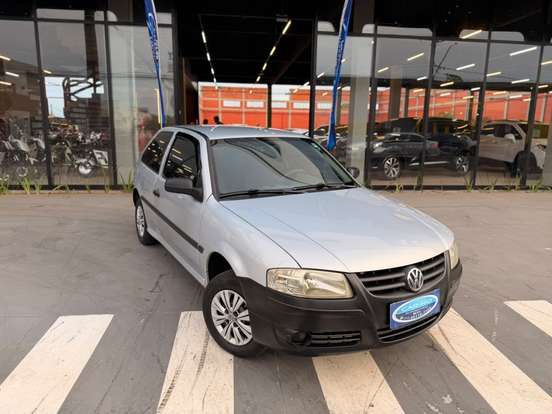VOLKSWAGEN-GOL-2005