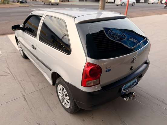 VOLKSWAGEN-GOL-1.0 MI 8V FLEX 2P MANUAL G.IV VOLKSWAGEN-GOL-2005