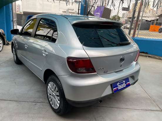 VOLKSWAGEN-GOL-2012