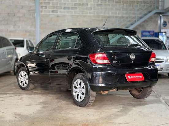VOLKSWAGEN-GOL-1.0 MI 8V FLEX 4P MANUAL G.V VOLKSWAGEN-GOL-2011