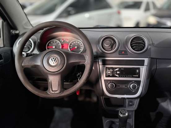VOLKSWAGEN-GOL-2011