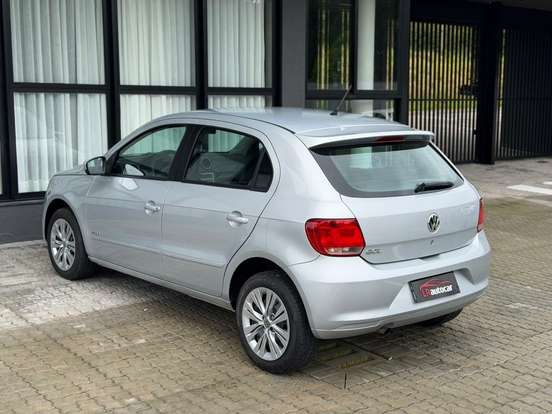 VOLKSWAGEN-GOL-1.0 MI 8V FLEX 4P MANUAL VOLKSWAGEN-GOL-2013