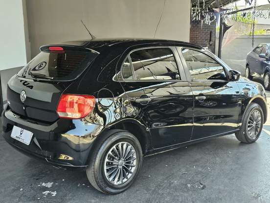 VOLKSWAGEN-GOL-2013