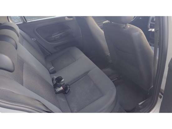 VOLKSWAGEN-GOL-2014