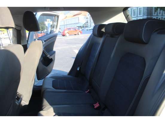 VOLKSWAGEN-GOLF-1.4 TSI HIGHLINE 16V GASOLINA 4P AUTOMÁTICO VOLKSWAGEN-GOLF-2015