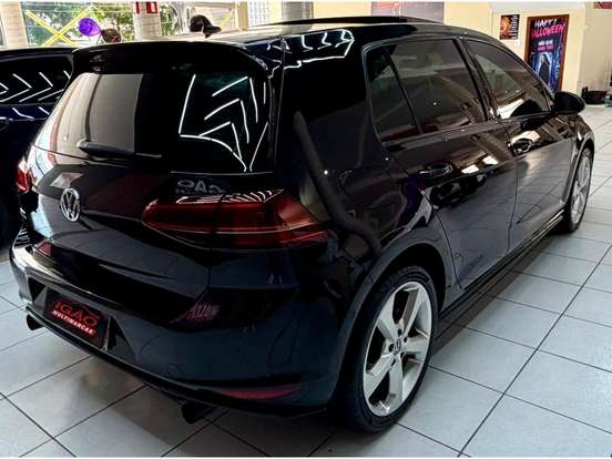 VOLKSWAGEN-GOLF-2.0 TSI GTI 16V TURBO GASOLINA 4P AUTOMÁTICO VOLKSWAGEN-GOLF-2017
