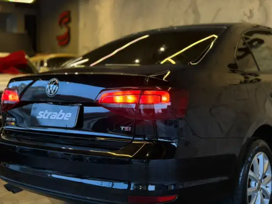 VOLKSWAGEN-JETTA-2016