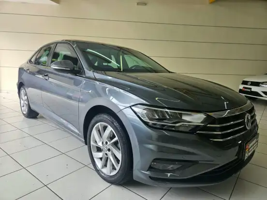 VOLKSWAGEN-JETTA-2020