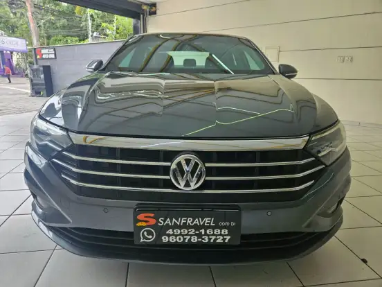 VOLKSWAGEN-JETTA-2020