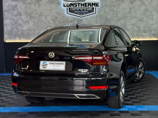 VOLKSWAGEN-JETTA-1.4 250 TSI TOTAL FLEX R-LINE TIPTRONIC VOLKSWAGEN-JETTA-2019