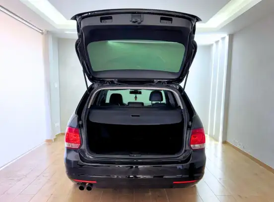 VOLKSWAGEN-JETTA-2.5 I VARIANT 20V 170CV GASOLINA 4P TIPTRONIC VOLKSWAGEN-JETTA-2011