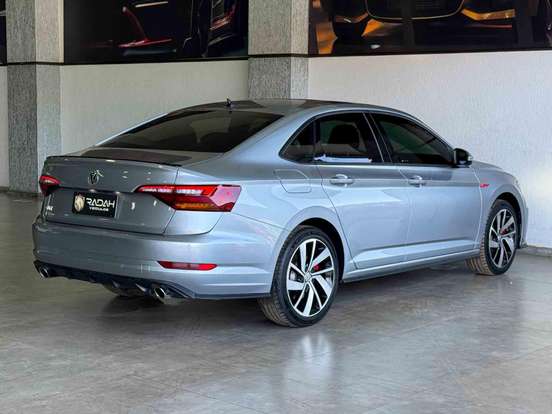 VOLKSWAGEN-JETTA-2.0 350 TSI GASOLINA GLI DSG VOLKSWAGEN-JETTA-2019