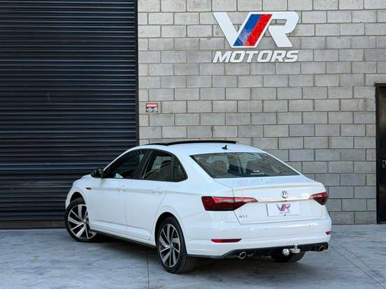 VOLKSWAGEN-JETTA-2.0 350 TSI GASOLINA GLI DSG VOLKSWAGEN-JETTA-2019