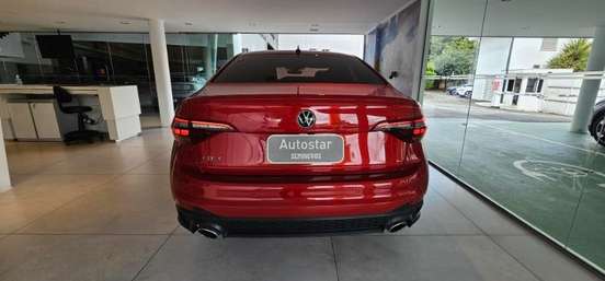 VOLKSWAGEN-JETTA-2024