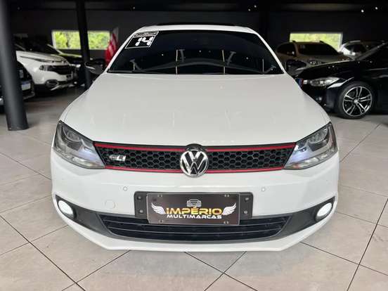VOLKSWAGEN-JETTA-2.0 COMFORTLINE FLEX 4P TIPTRONIC VOLKSWAGEN-JETTA-2014