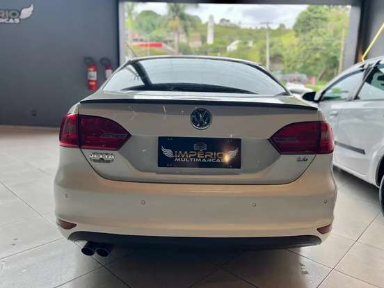 VOLKSWAGEN-JETTA-2.0 COMFORTLINE FLEX 4P TIPTRONIC VOLKSWAGEN-JETTA-2014