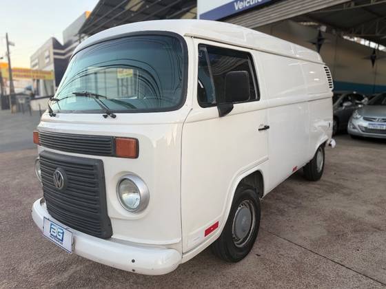 VOLKSWAGEN KOMBI 1.4 MI FURGÃO 8V FLEX 3P MANUAL