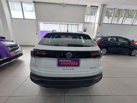 VOLKSWAGEN-NIVUS-1.0 200 TSI TOTAL FLEX COMFORTLINE AUTOMÁTICO VOLKSWAGEN-NIVUS-2025