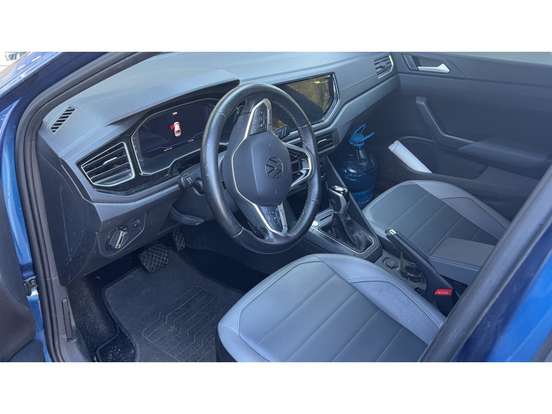 VOLKSWAGEN-NIVUS-1.0 200 TSI TOTAL FLEX HIGHLINE AUTOMÁTICO VOLKSWAGEN-NIVUS-2024