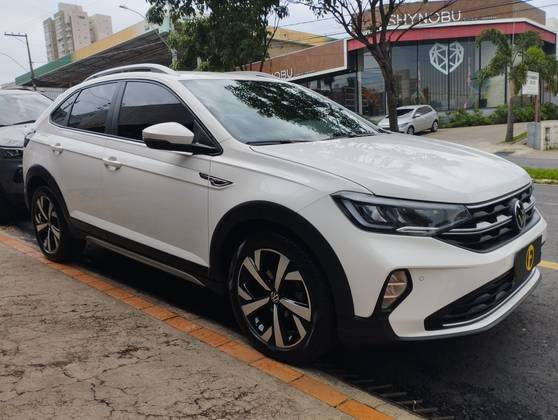 VOLKSWAGEN NIVUS 1.0 200 TSI TOTAL FLEX HIGHLINE AUTOMÁTICO