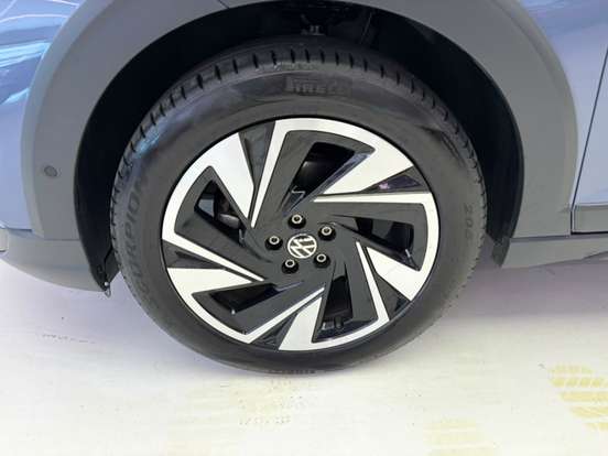 VOLKSWAGEN-NIVUS-1.0 200 TSI TOTAL FLEX HIGHLINE AUTOMÁTICO VOLKSWAGEN-NIVUS-2025