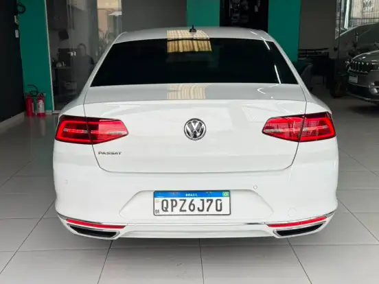 VOLKSWAGEN-PASSAT-2.0 16V TSI BLUEMOTION GASOLINA HIGHLINE 4P DSG VOLKSWAGEN-PASSAT-2017