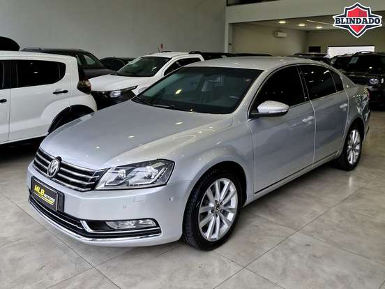 VOLKSWAGEN-PASSAT-2014