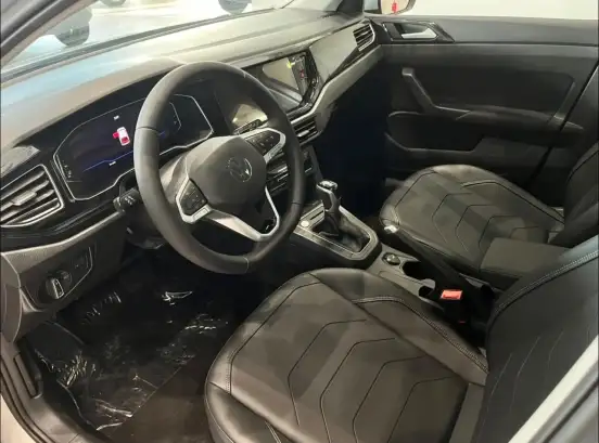 VOLKSWAGEN-POLO-2026