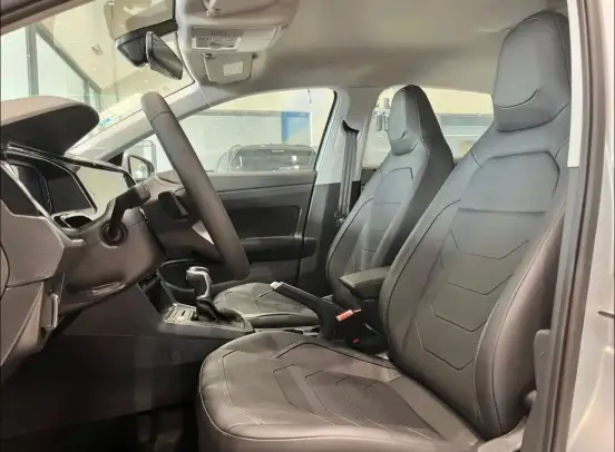 VOLKSWAGEN-POLO-2026