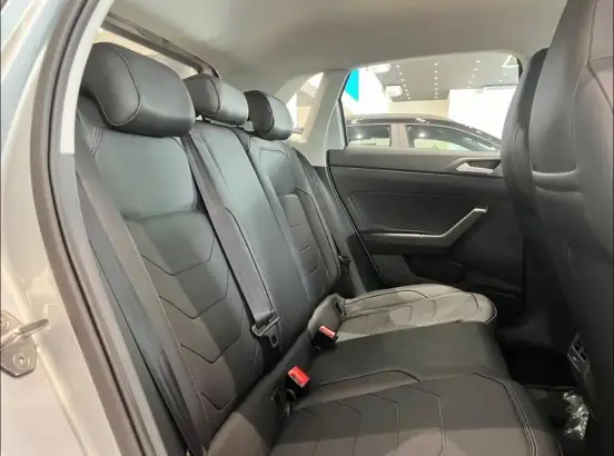 VOLKSWAGEN-POLO-2026