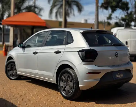 VOLKSWAGEN-POLO-2025