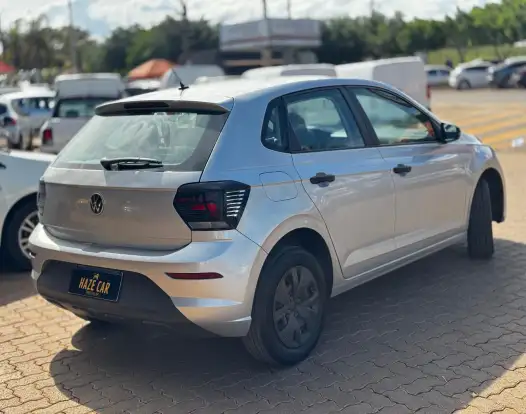 VOLKSWAGEN-POLO-2025