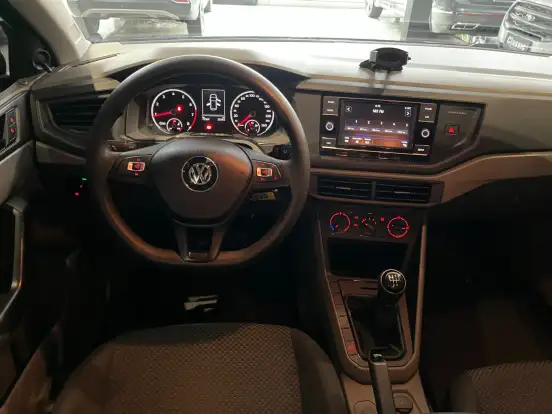 VOLKSWAGEN-POLO-1.6 MSI TOTAL FLEX MANUAL VOLKSWAGEN-POLO-2017