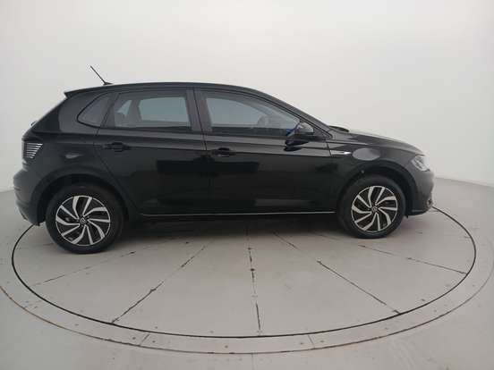 VOLKSWAGEN-POLO-2024